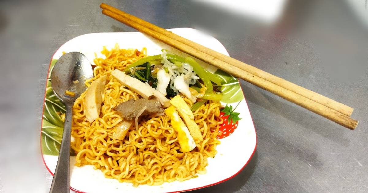 Mì tương đen phiên bản mì gói