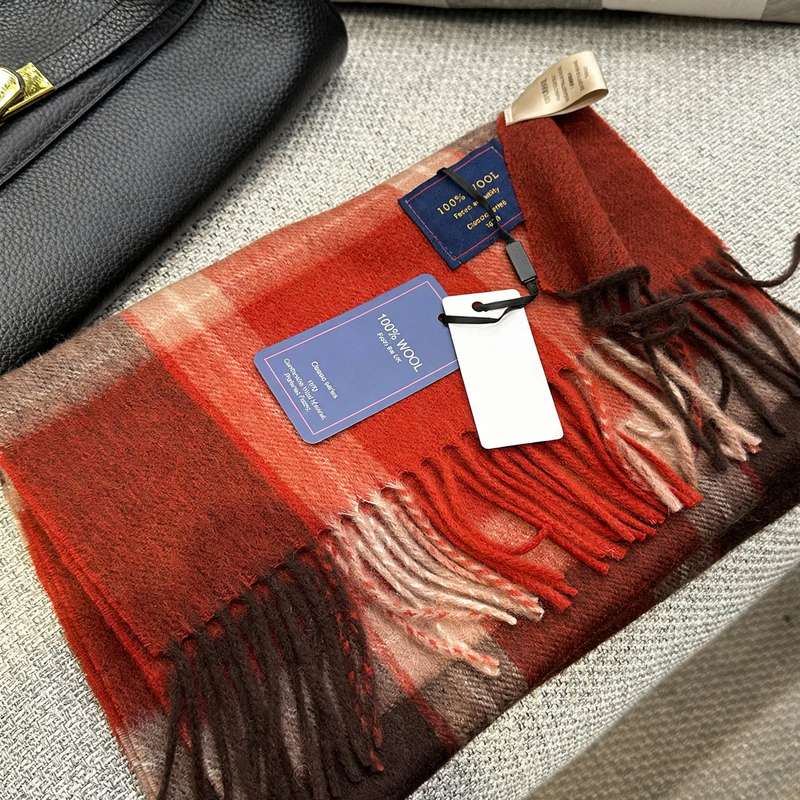 Classic check scarf made from 100% Australian wool