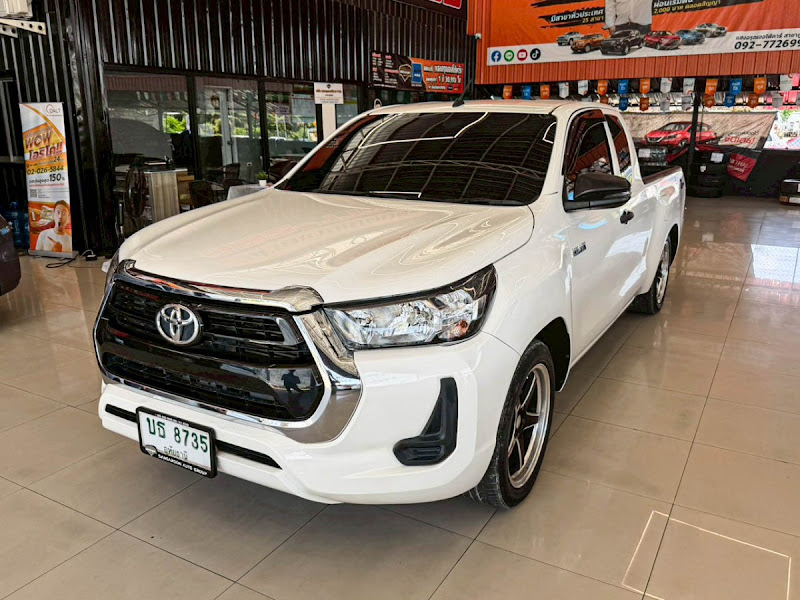 TOYOTA HILUX REVO