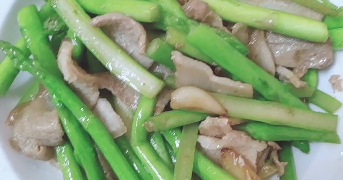 Thịt Ba chỉ xào măng tây