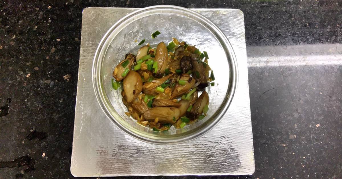 Nấm đùi gà chiên bơ tỏi