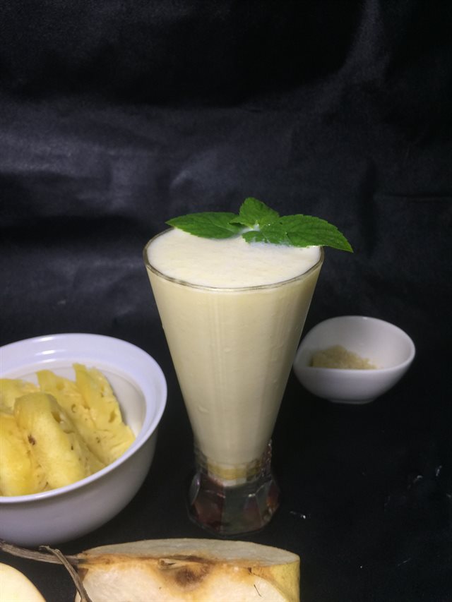 Sinh Tố Lê Táo Khóm