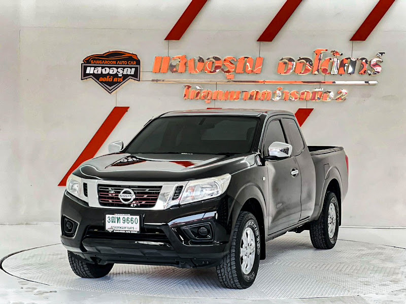 NISSAN NAVARA