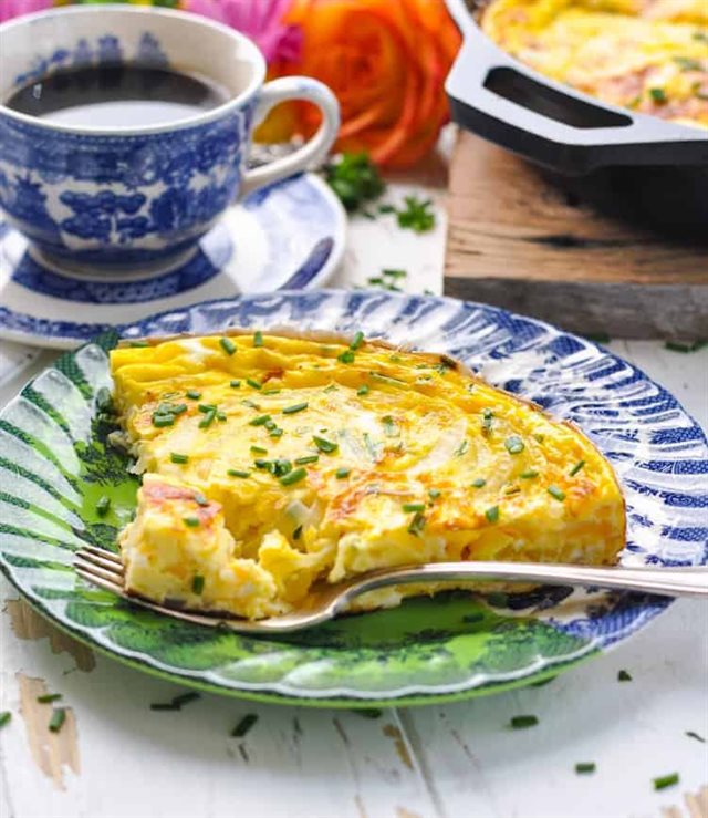 Bánh Frittata Trứng Phô Mai Áp Chảo