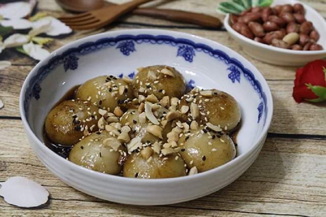 Bánh Chay Rim Đường Cúng Rằm Tháng Giêng