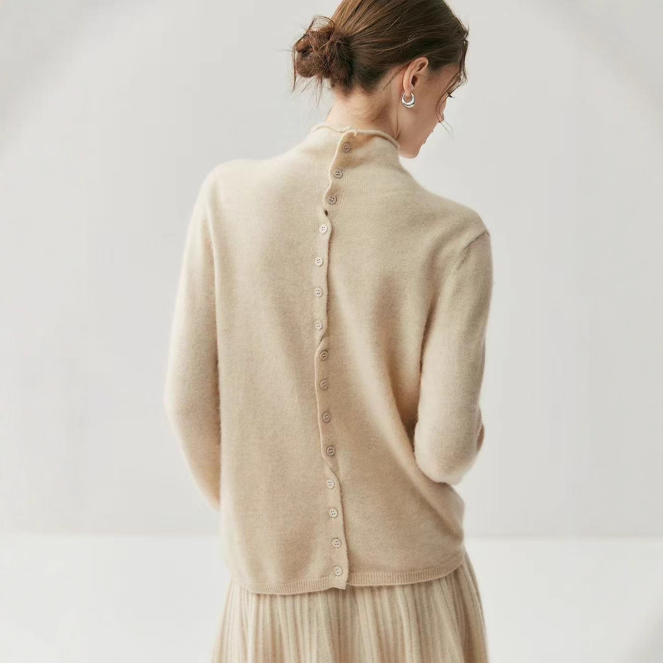 Women's cardigan with turtleneck, reversible