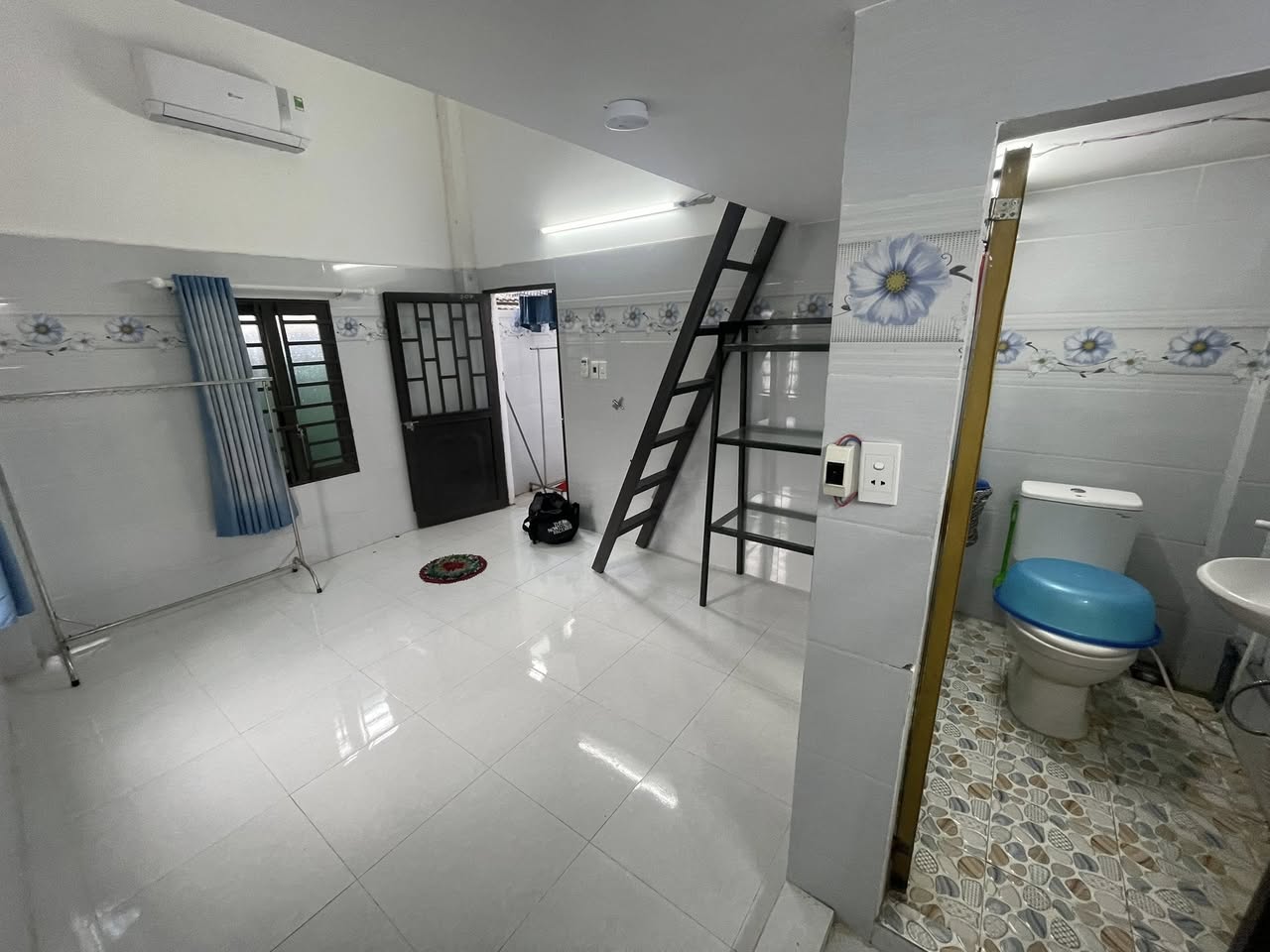 Trọ sau lưng bigc chợ cồn 3