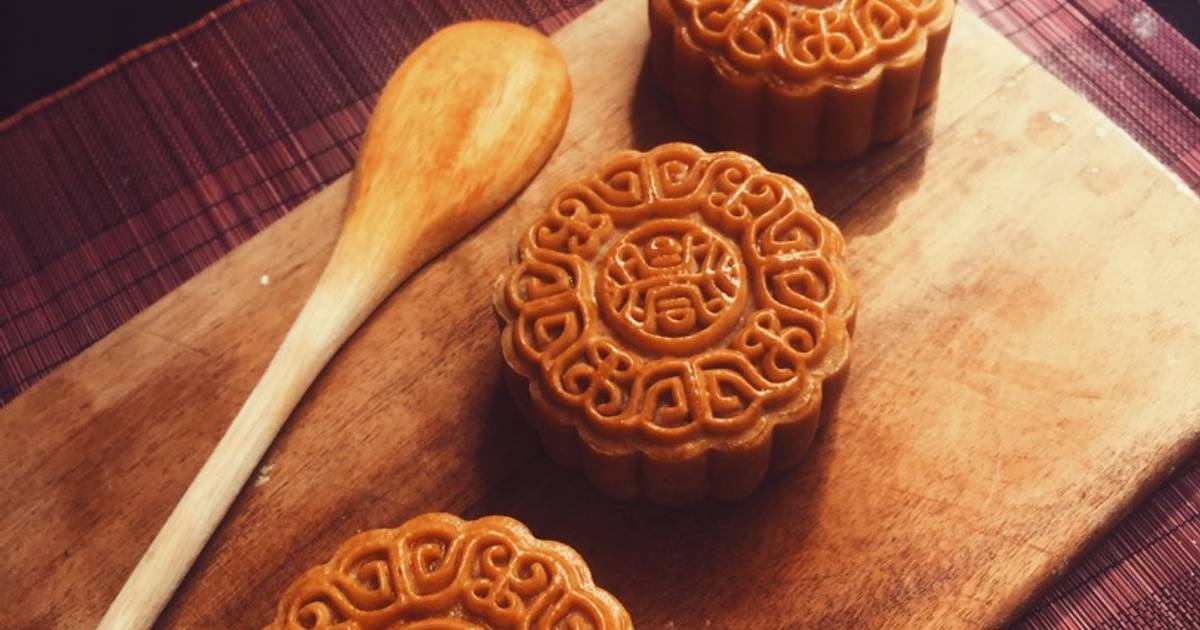 Bánh Trung Thu nhân Bí Đỏ Hạt Dưa