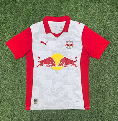25-26 Red Bull Salzburg Local.jpeg