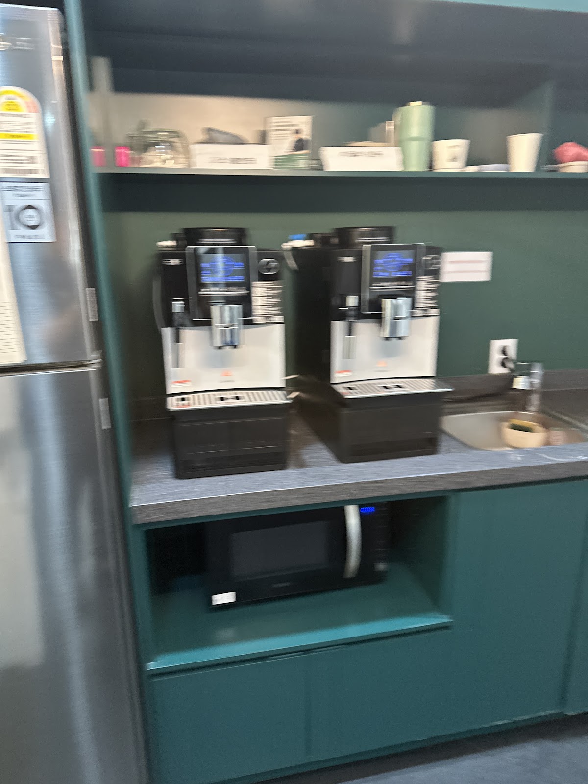 송파 사무실청소 완료 후 깨끗해진 사무실 전경