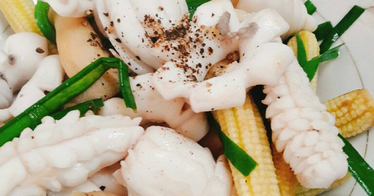 Mực xào bắp non