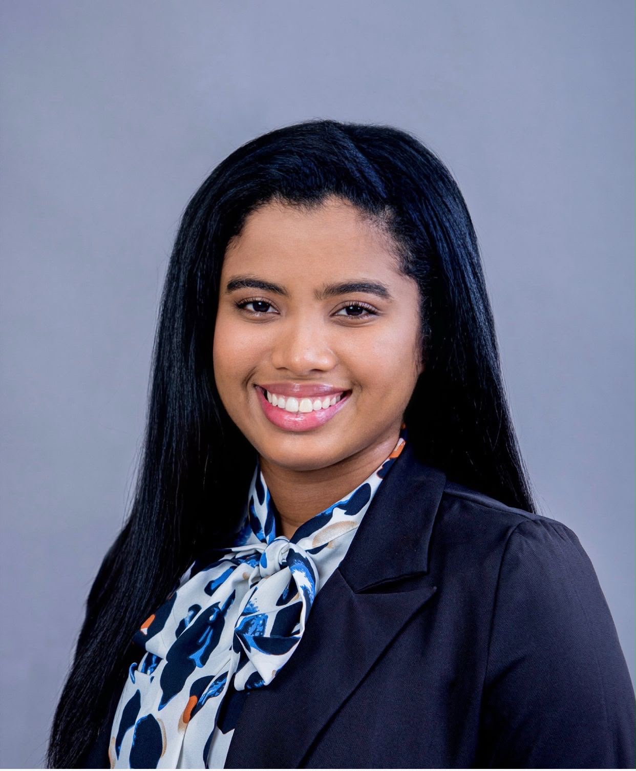 Smerlin De Salas - CEO