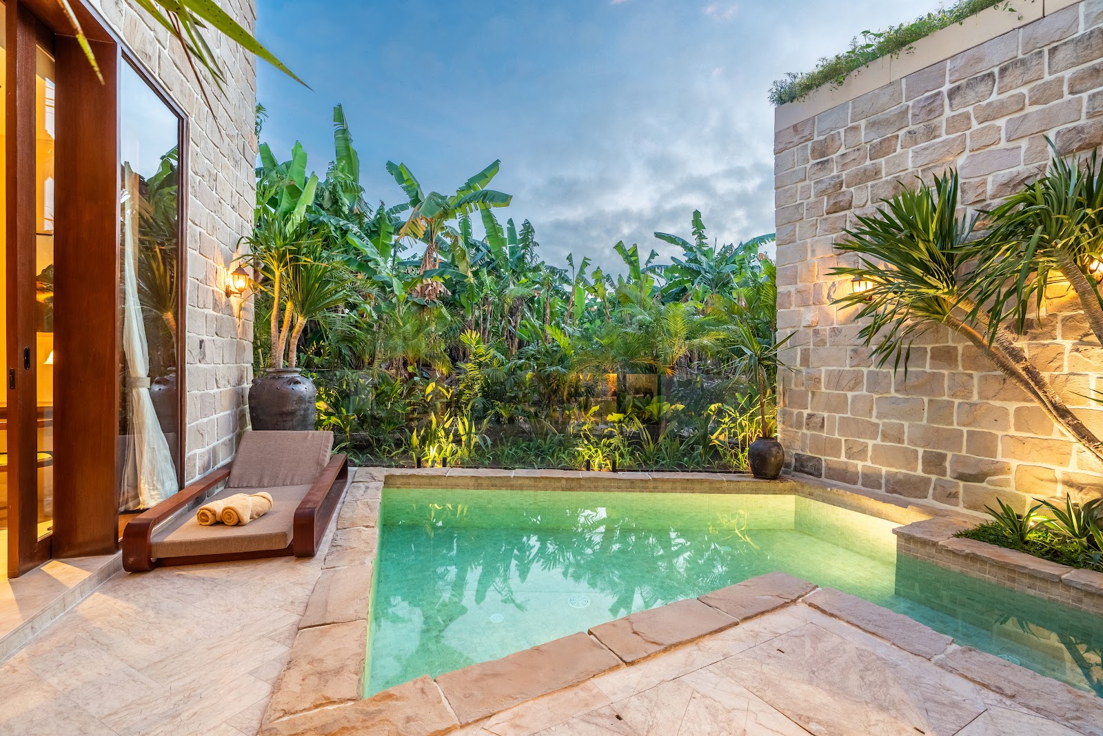 Sculptural Villa with Rooftop Views in Canggu