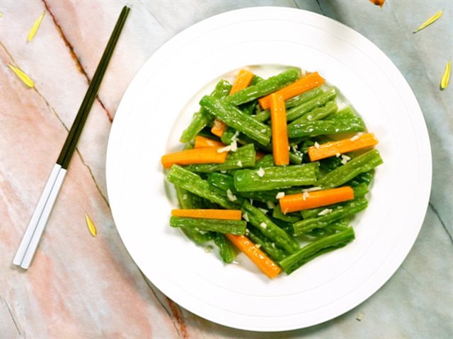Khổ Qua Xào Tỏi
