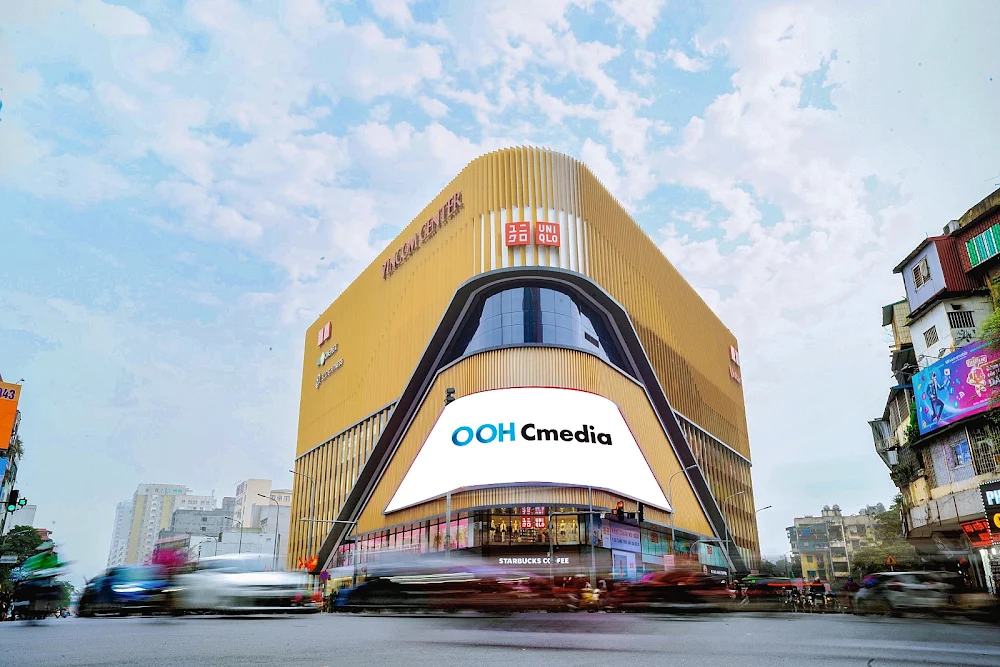 【VIETNAM】LED screen at Vincom Plaza Pham Ngoc Thach, Dong Da District