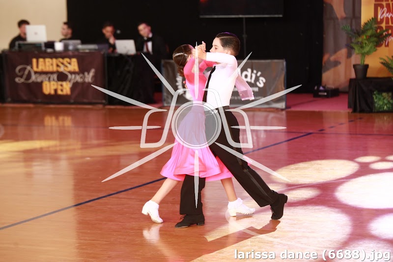 larissa dance (6688).jpg