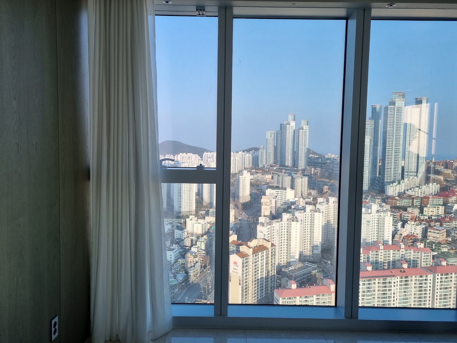 거실 동쪽 뷰