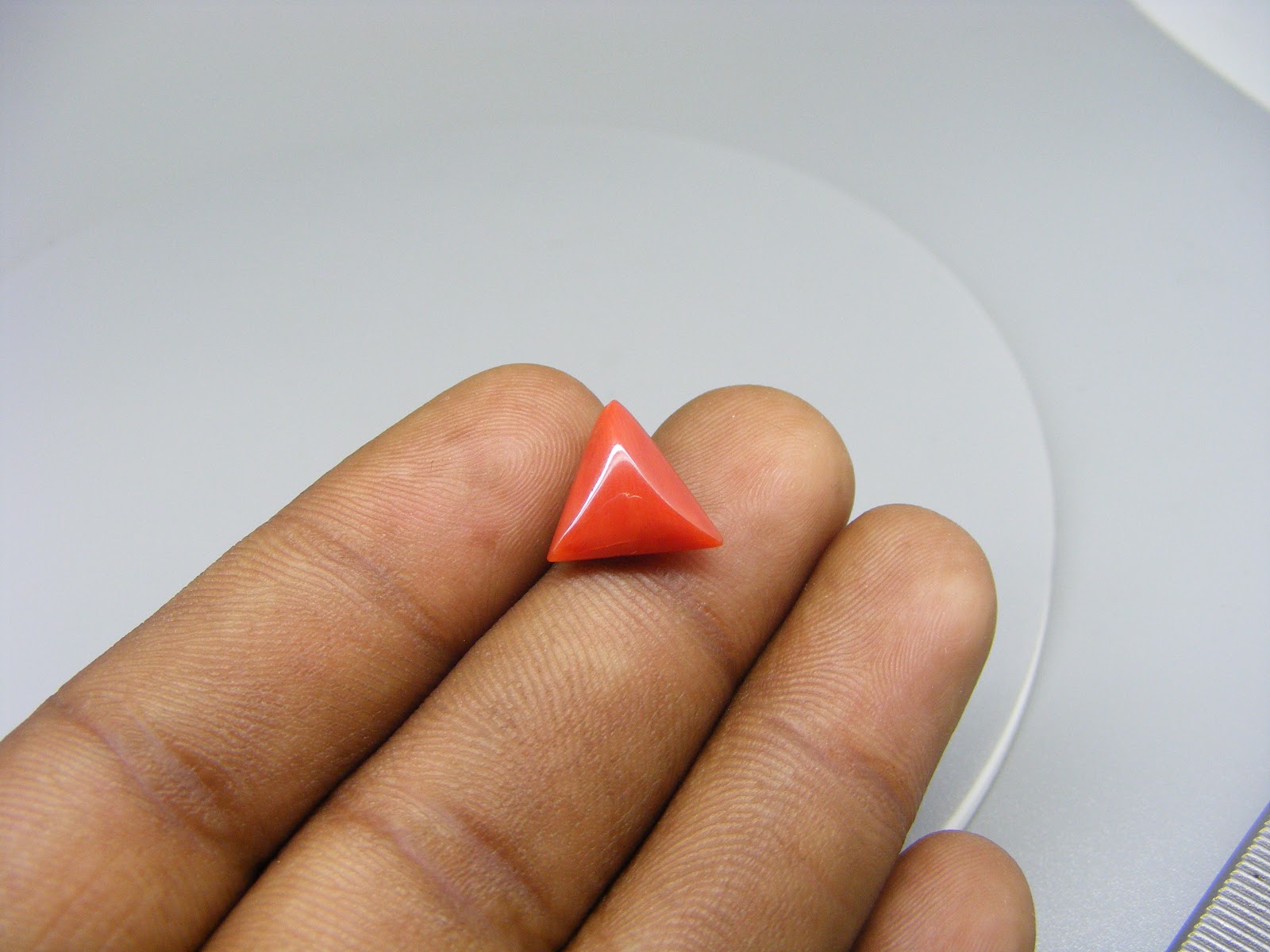 Natural Triangle Red Coral 4.26