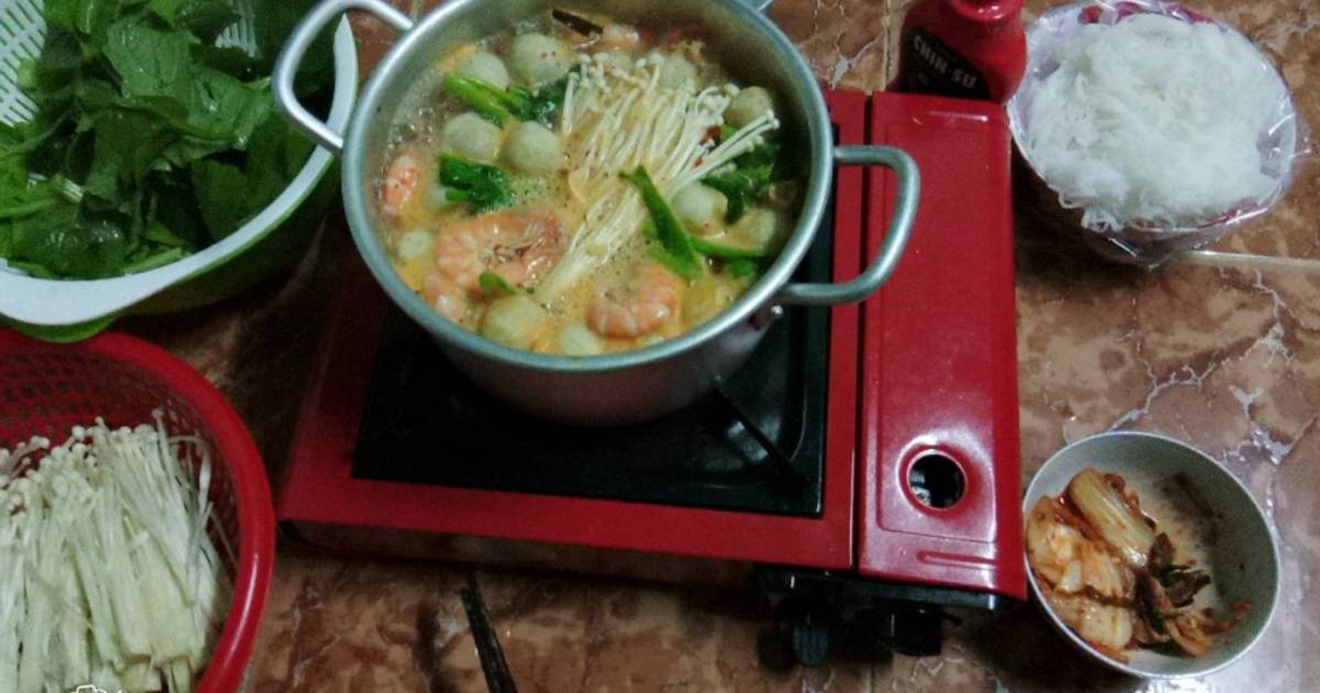 Lẫu kim chi hải sản