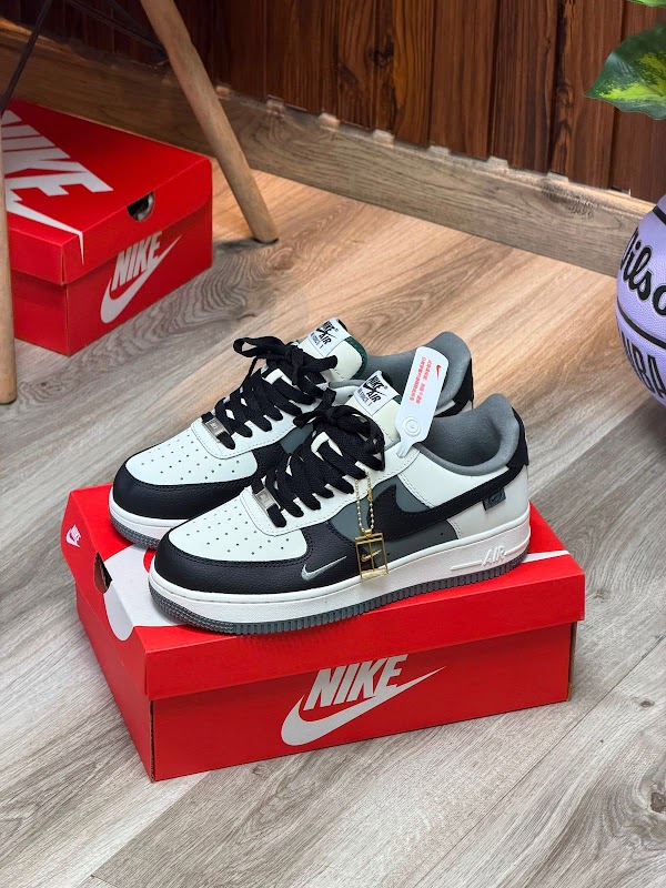 Nike AF1 Gris Negro