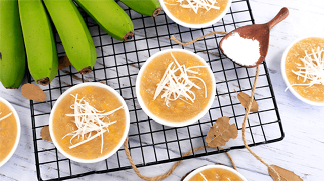 Bánh Chuối Hấp Kiểu Thái