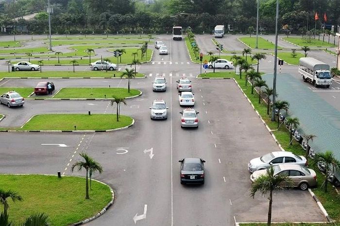 Liên thông dữ liệu đào tạo, sát hạch, cấp GPLX nhờ xác thực điện tử - Báo Tri thức &amp; Cuộc sống