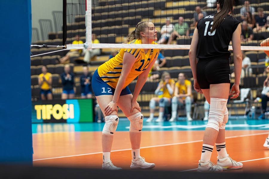 Sweden Hungary 385