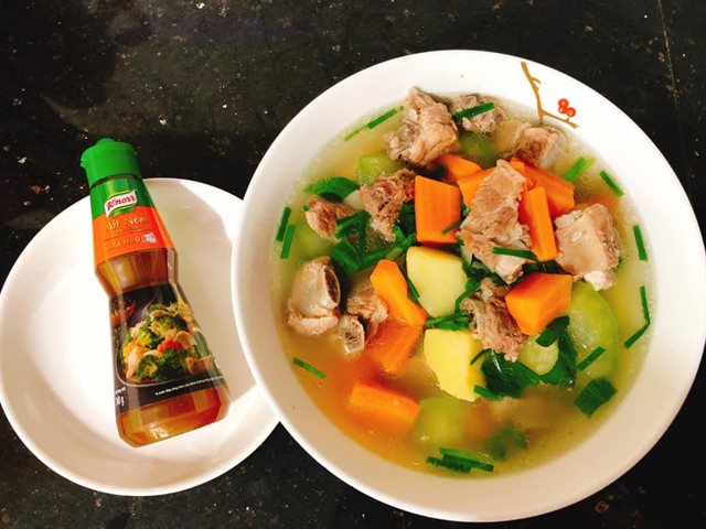 Canh Sườn Non Rau Củ