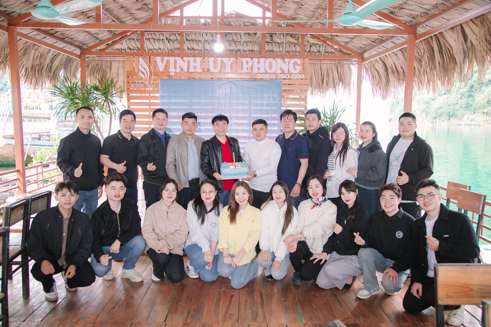 Gặp mặt truyền thống Cán bộ Đoàn các thời kỳ nhân dịp Kỷ niệm 94 năm ngày thành lập Đoàn TNCS Hồ Chí Minh (26/3/1931 - 26/3/2025)