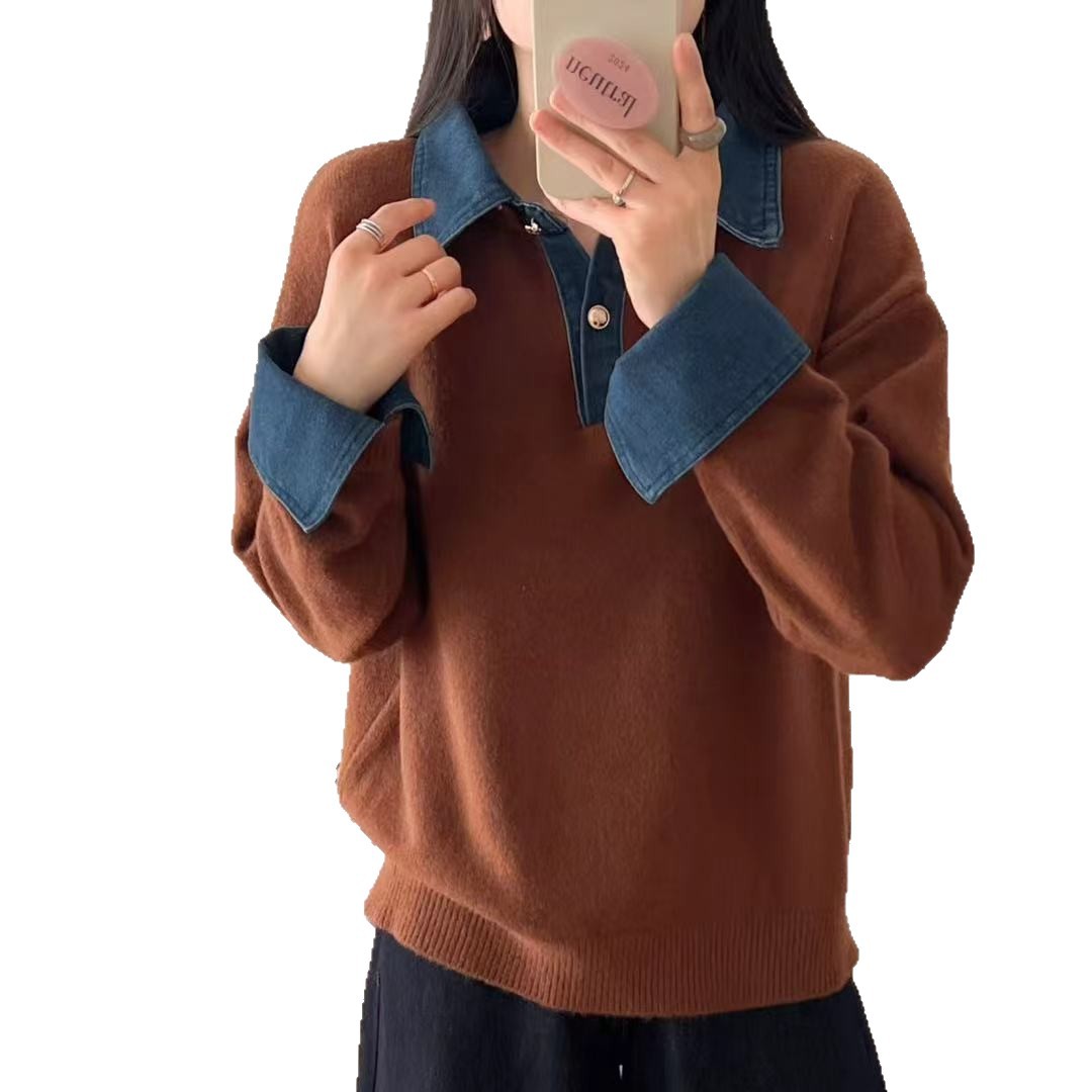 Women’s knit sweater with polo collar and denim sleeves