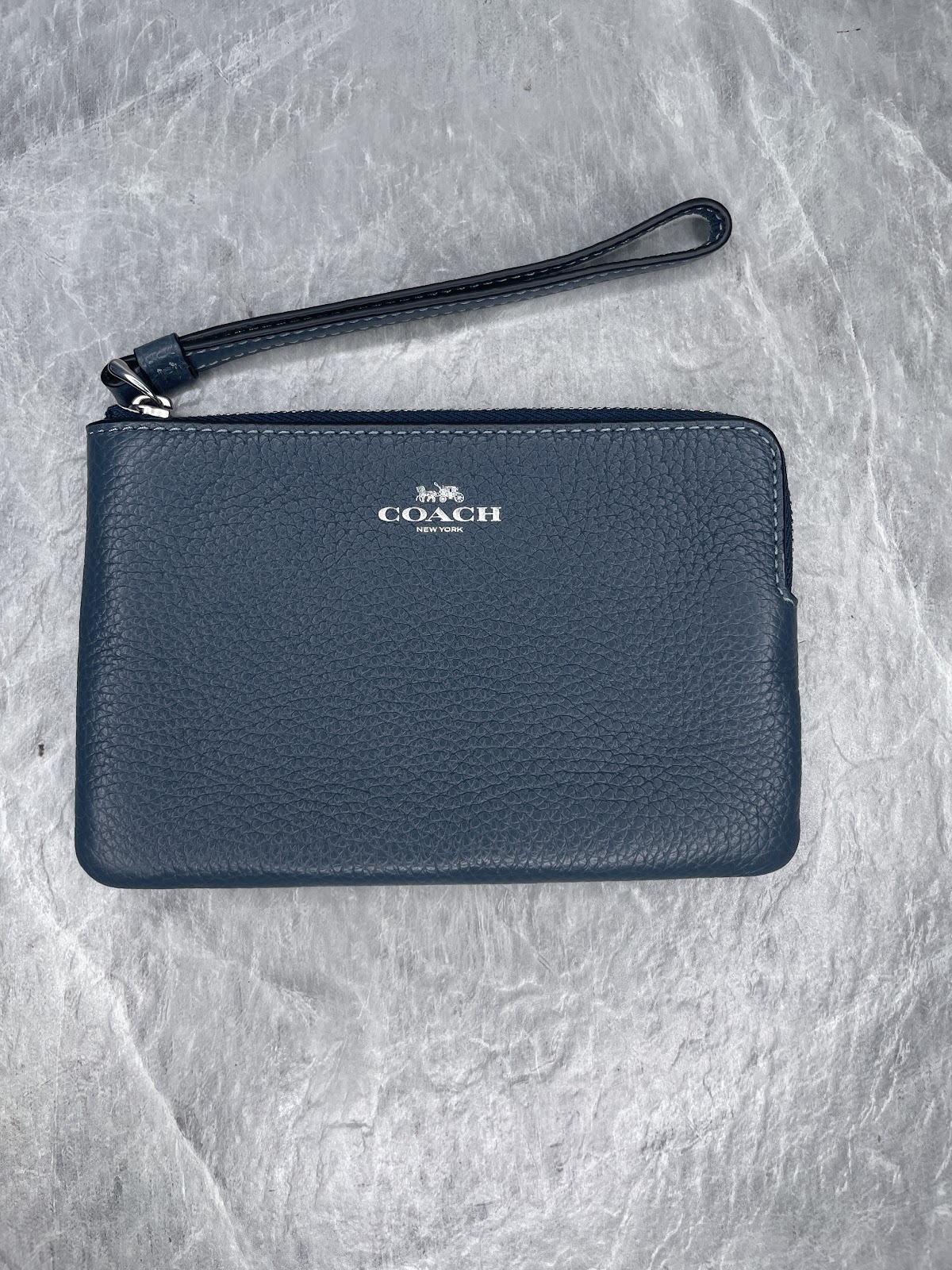 Coach Wristlet S Pebbled Blue #239