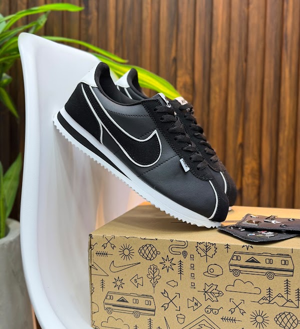 Nike Cortez Negro Blanco