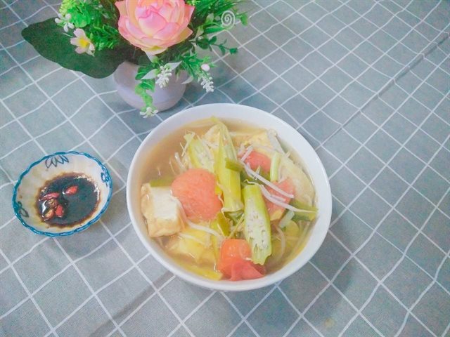 Canh Chua Chay Đậu Hũ