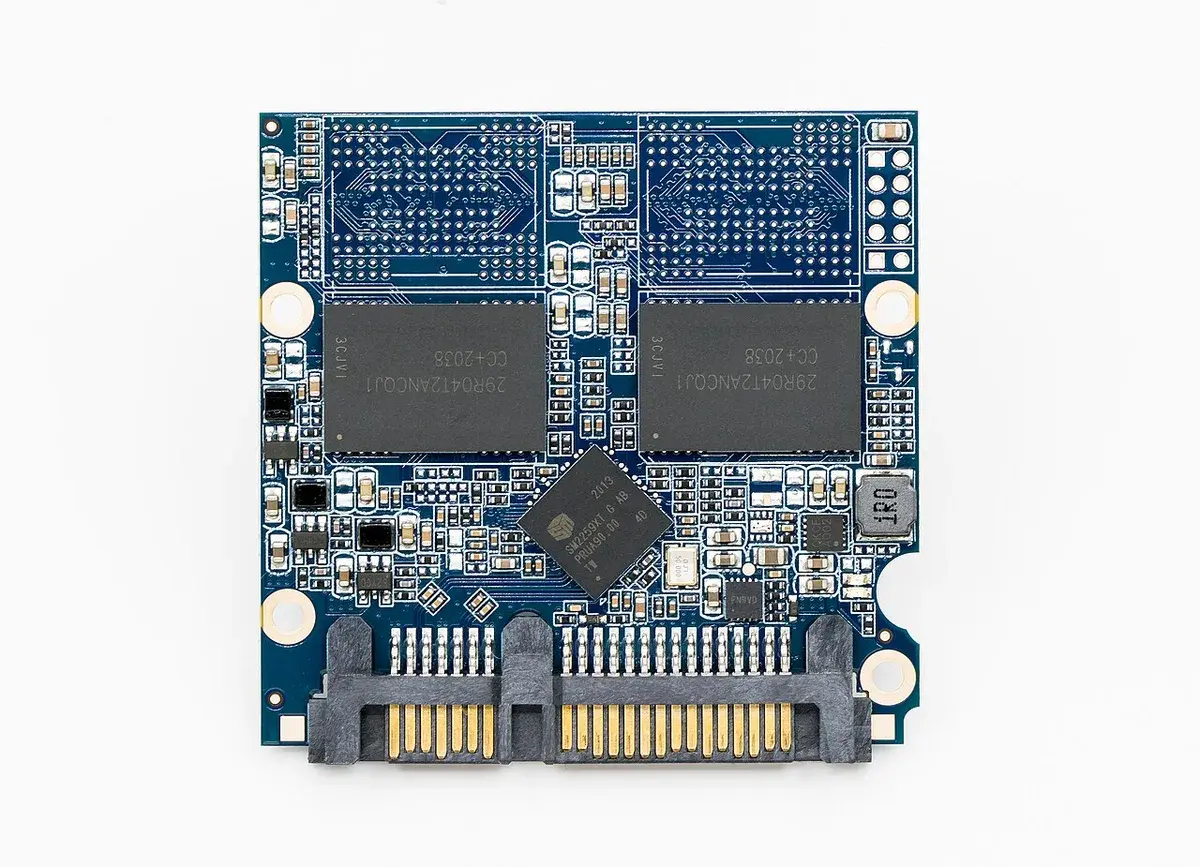 Cara Upgrade SSD Laptop Sendiri dan Rekomendasi SSD Murah di Bawah 500 Ribu