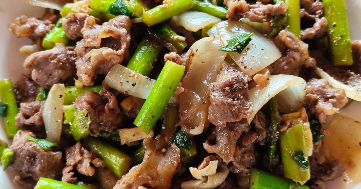 Bắp bò xào măng tây