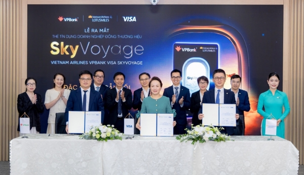 Thẻ Tín Dụng Doanh Nghiệp VPBank Visa SkyVoyage: Kết Nối Quản Trị Dòng Tiền Với Đặc Quyền Hàng Không Đầu Tiên Tại Việt Nam