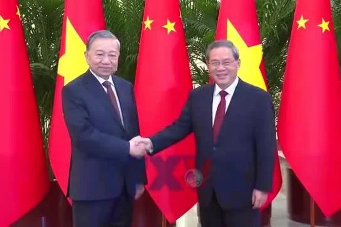 Tổng Bí thư, Chủ tịch nước Tô Lâm hội kiến Thủ tướng Trung Quốc Lý Cường - Báo VietnamPlus