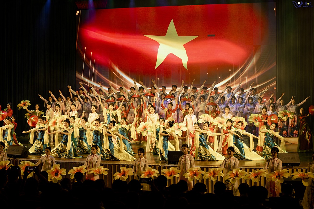 Lễ Công bố Quyết định công nhận Hiệu trưởng Trường Đại học Tây Bắc nhiệm kỳ 2025 - 2030