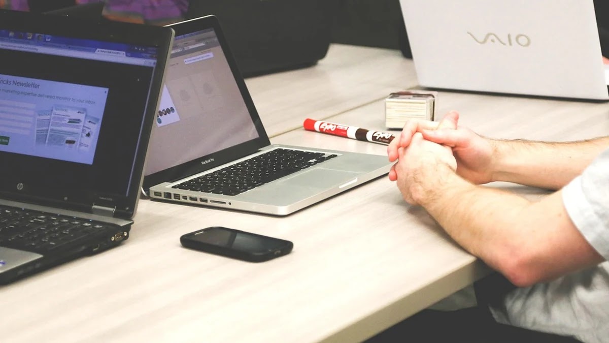 스타트업에 적합한 채용 전략과 실행 방법 비교