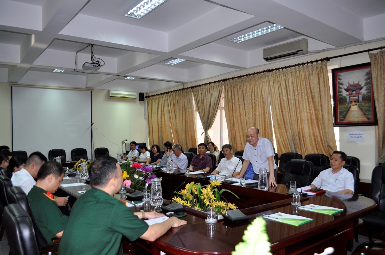 Hội nghị kí kết thỏa thuận hợp tác giữa Trường Đại học Tây Bắc và Viettel Sơn La