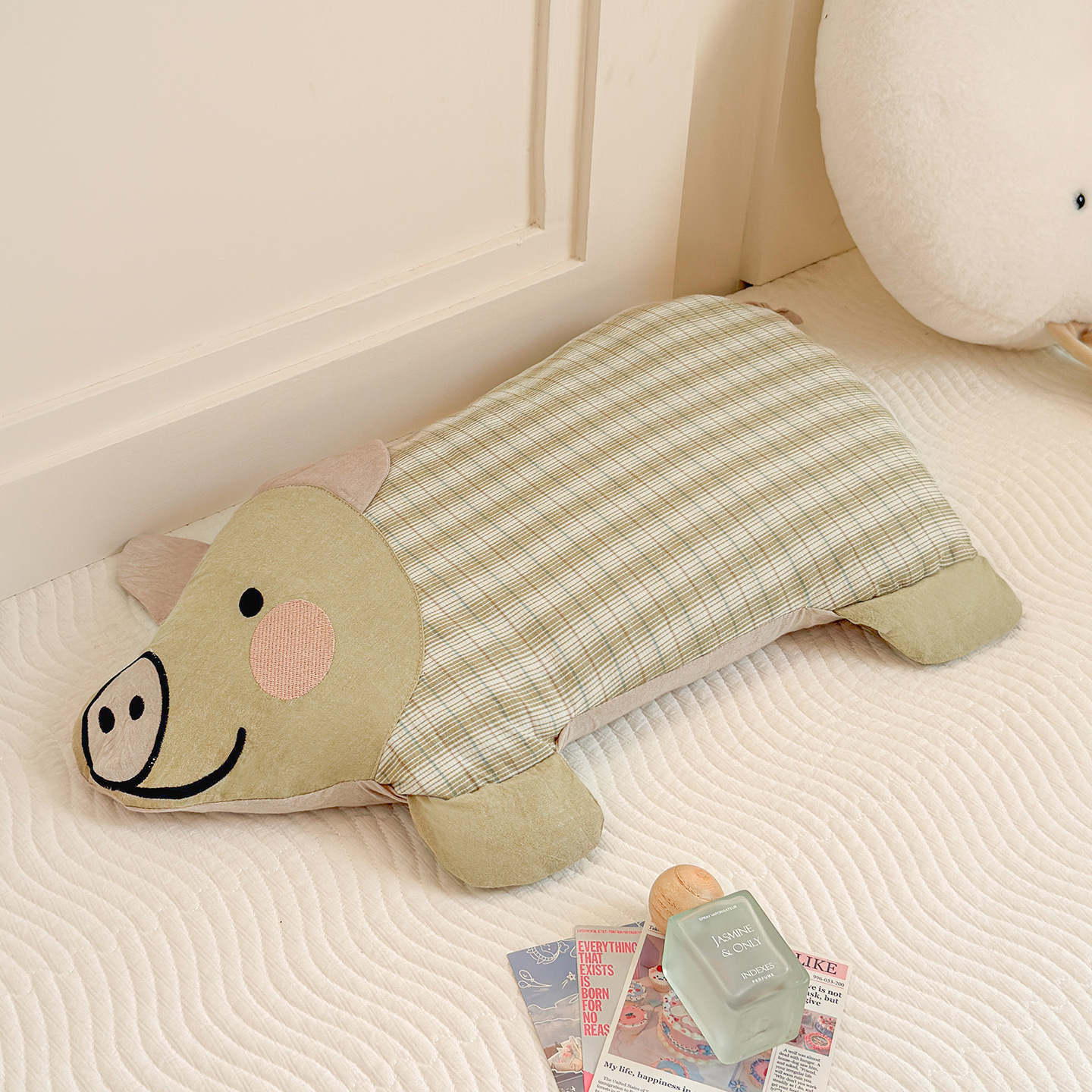 Kids' pillow filled with buckwheat, cartoon design