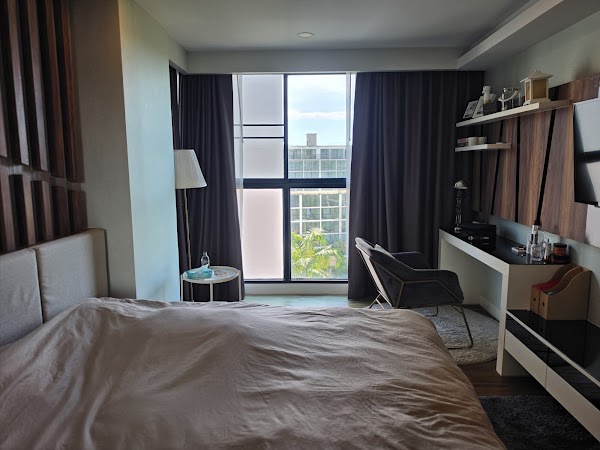 Dusit Grand Park  C