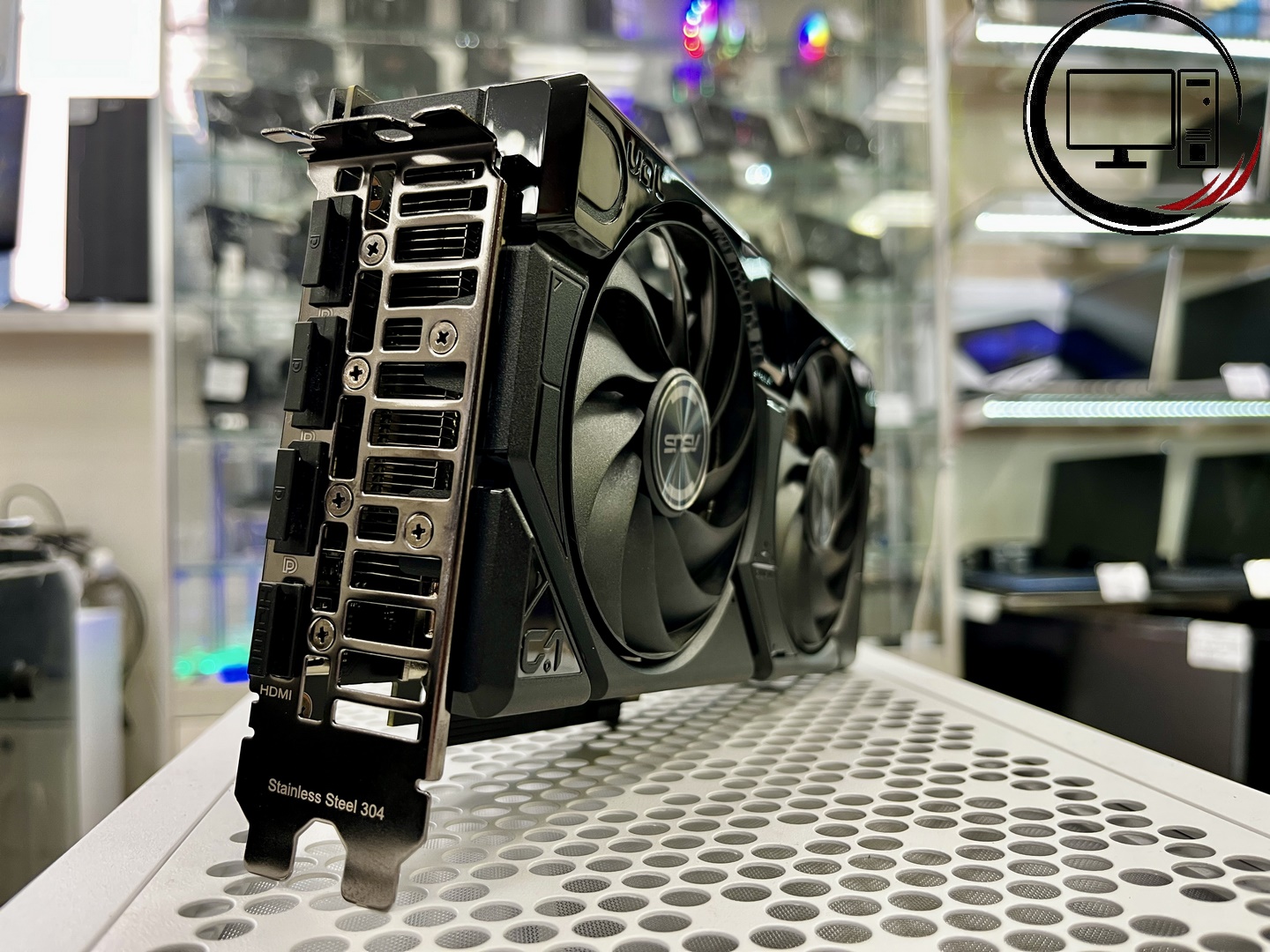 Фото: Видеокарта GeForce RTX4060