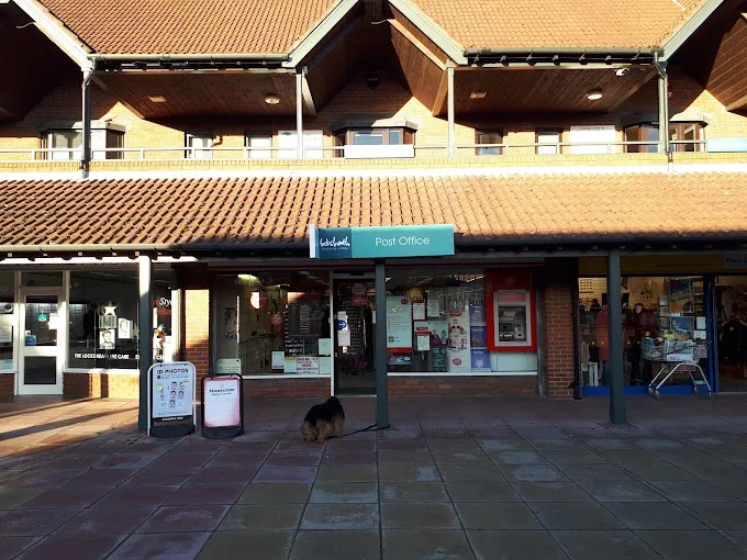 Locks Wood Post Office® | Locks Heath | SO31 6DX exterior