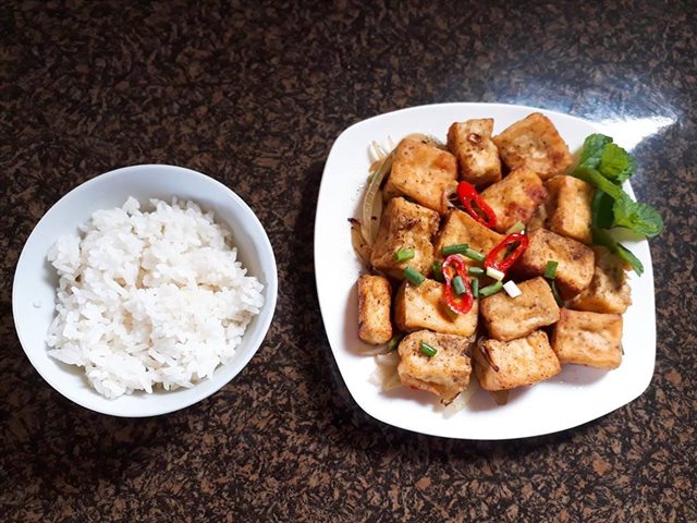 Đậu Hũ Rang Muối Giòn Ngon