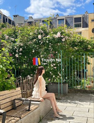 Căn Biệt Thự Không Chìa Khóa