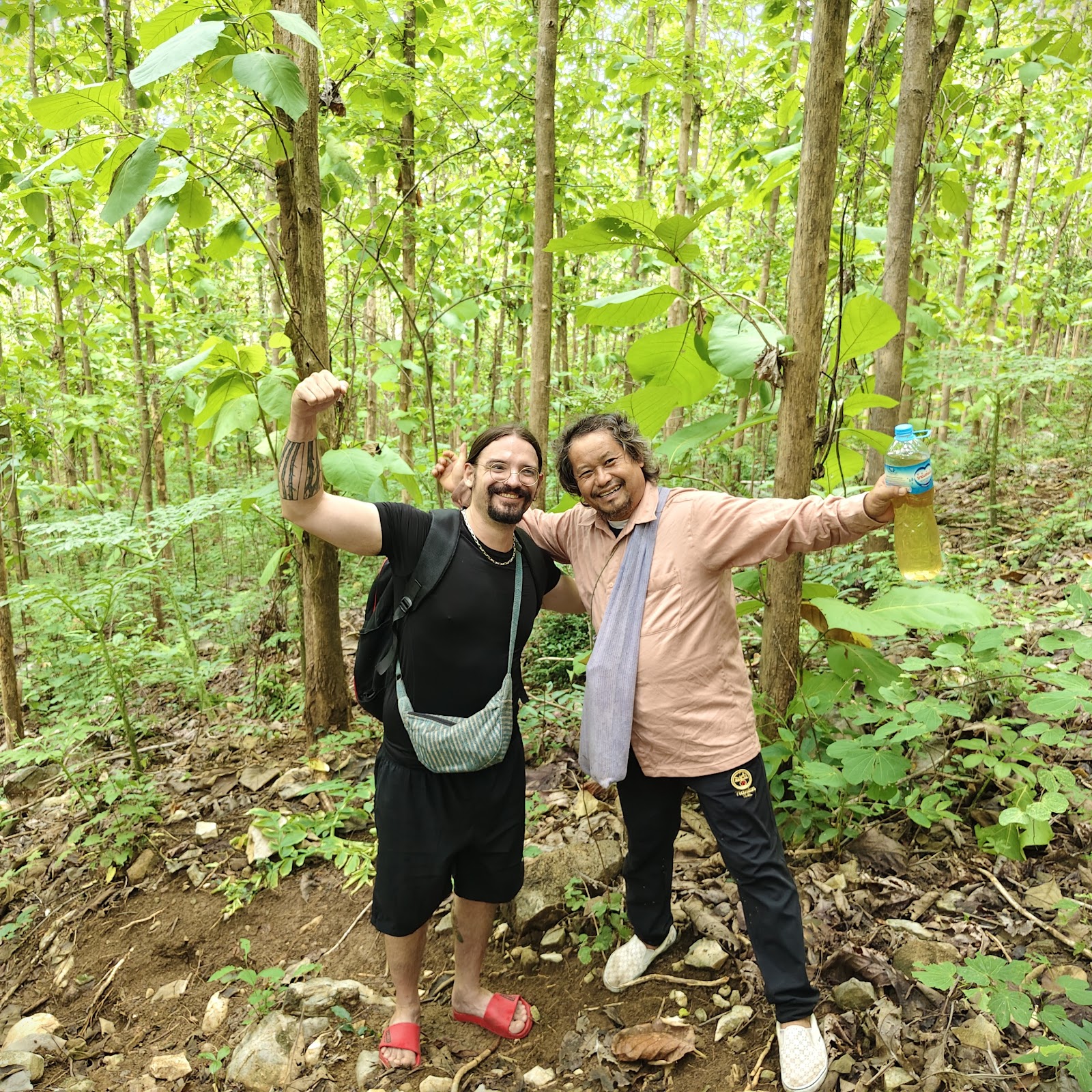 Kuang Si Waterfall Trek — photo 4