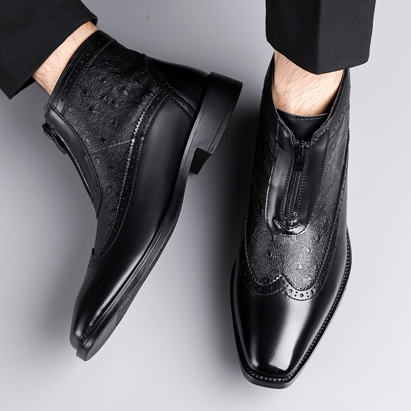 Men's Chelsea boots with embossing, zipper