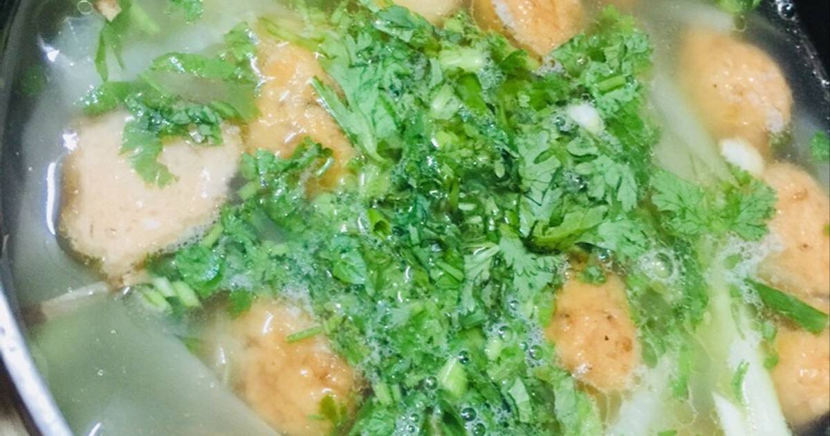 Canh Chả tôm thả Bầu