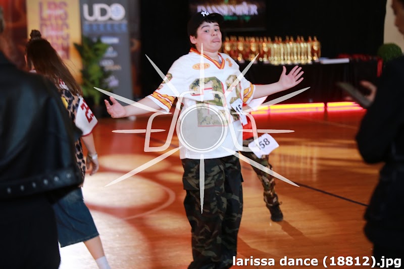 larissa dance (18812).jpg
